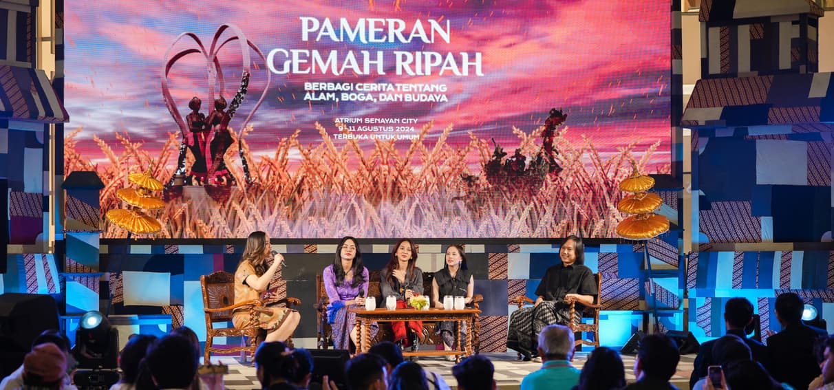 Sarirasa 50th Anniversary wide view