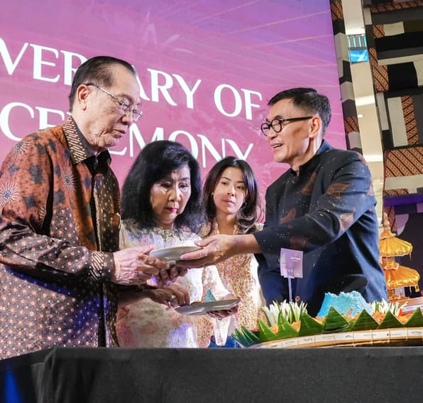 Sarirasa 50th Anniversary detail